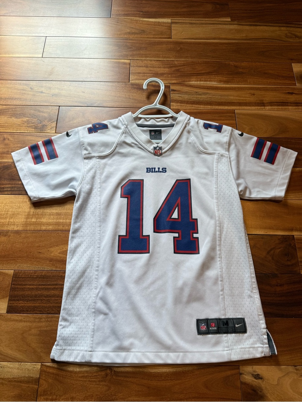 Boys Nike Stefon Diggs #14 Buffalo Bills Jersey White & Blue Medium